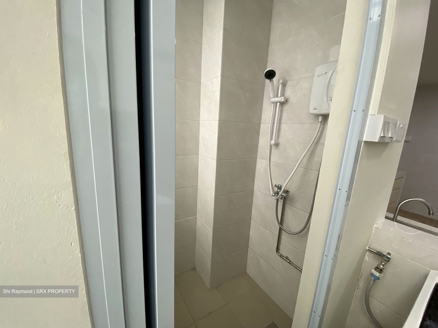 Lorong 3 Geylang (D14), Condominium #371116751